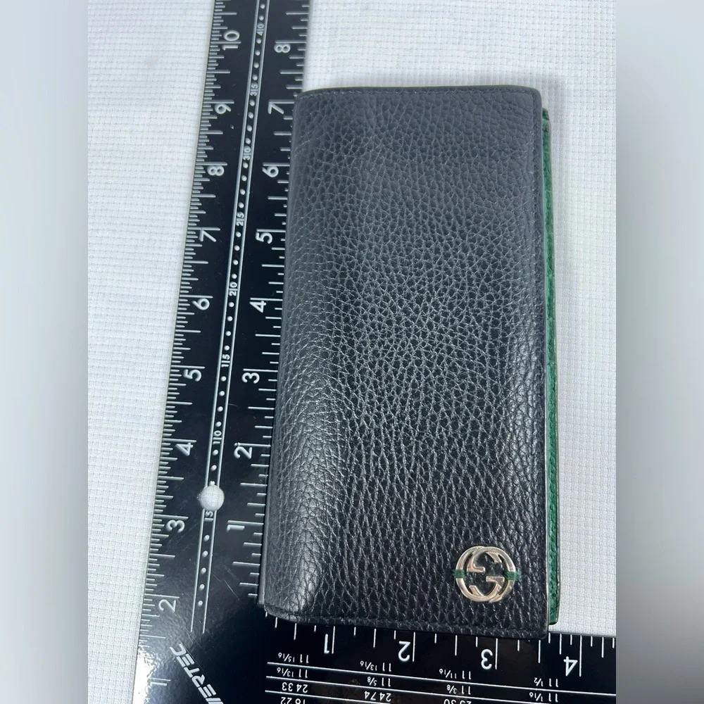 Gucci elegant continental
